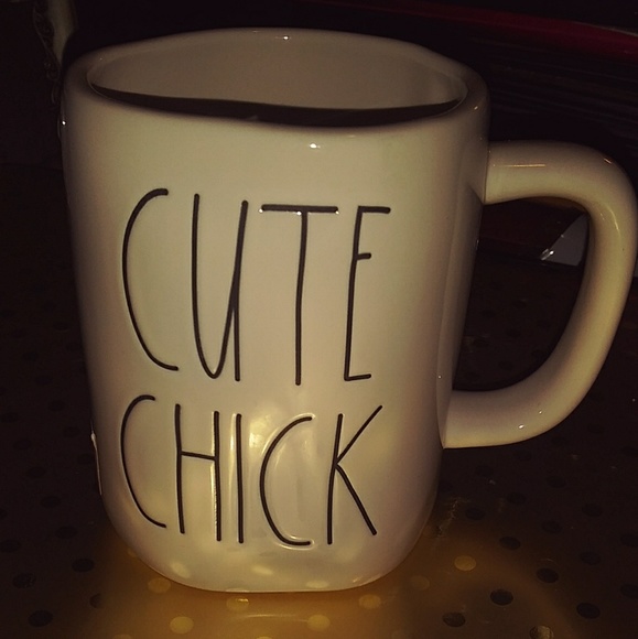 NWT Rae Dunn by Magenta CUTE CHICK Mug - Picture 1 of 4